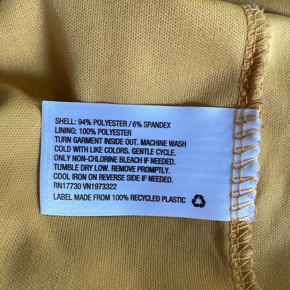 Women’s floral Romper/jumpsuit size XS - Picture 5 of 6